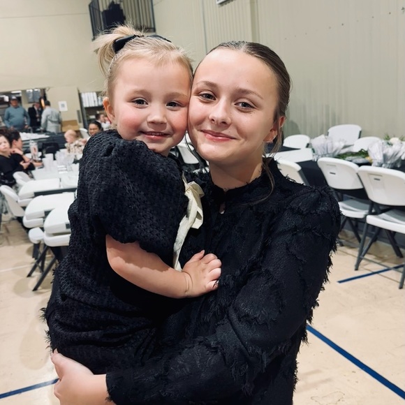 Black Dress - Picture 14 of 14